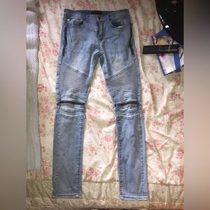 Forever 21 Skinny Jeans